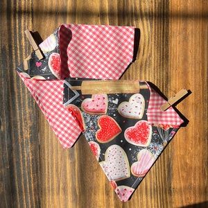 Handmade - Reversible Pet Bandana - Slips Over Collar - M - Cookies/Gingham